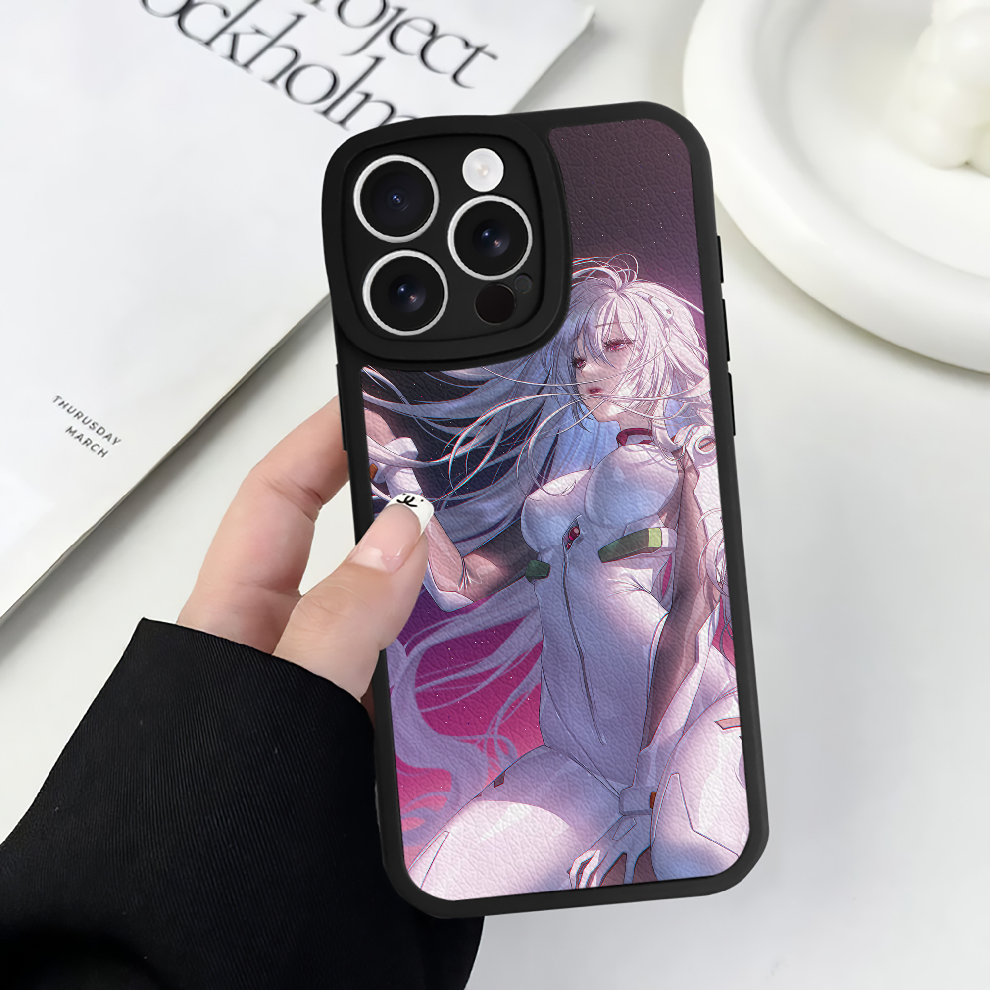 （画像用） EVA 新世紀エヴァンゲリオン 【iPhone 16シリーズ対応】シリコンスマホケース（レザー調） 材質：シリコン